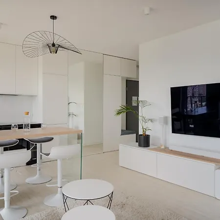 Appartamento Rentplanet - Apartament Nyska Z Tarasem Widokowym *